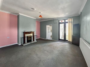 Photo 5- click for photo gallery